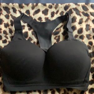 Victoria’s Secret sport bra32ddd